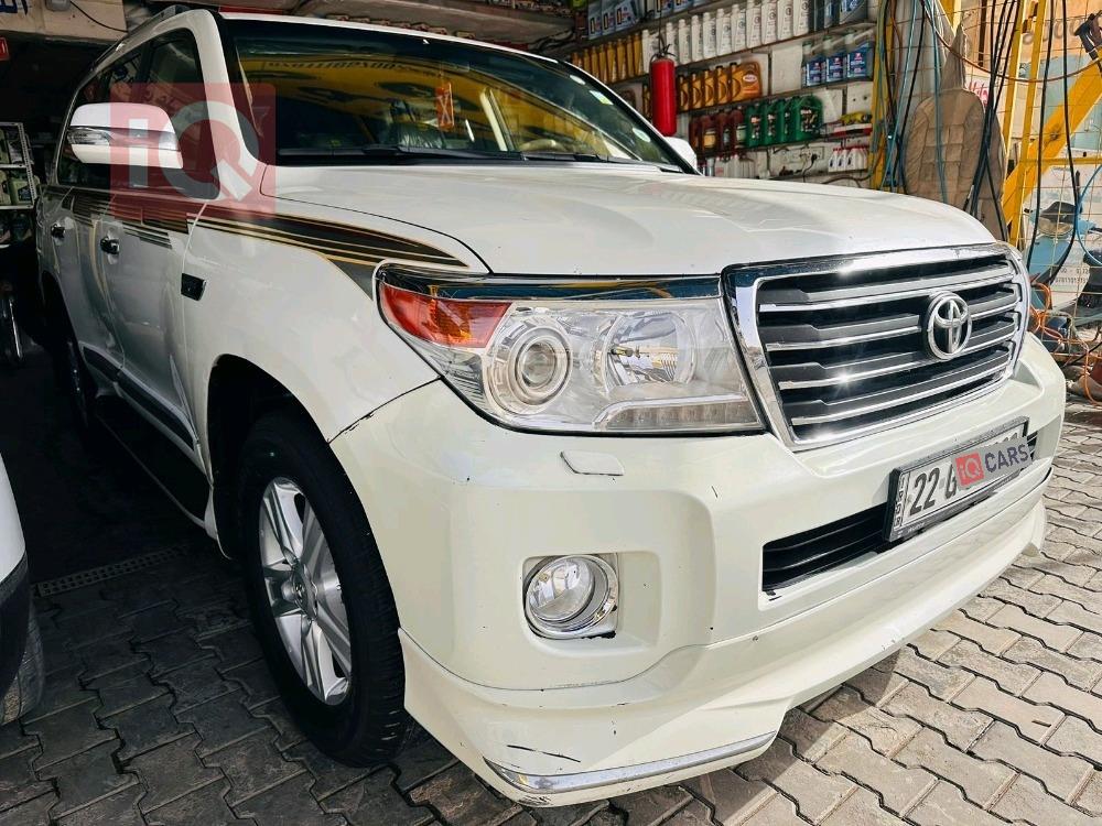 تويوتا لاندكروزر